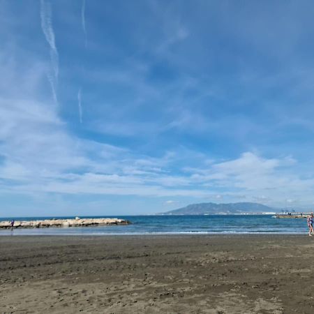 Apartamento Cerca De La Playa Apartman Málaga Kültér fotó